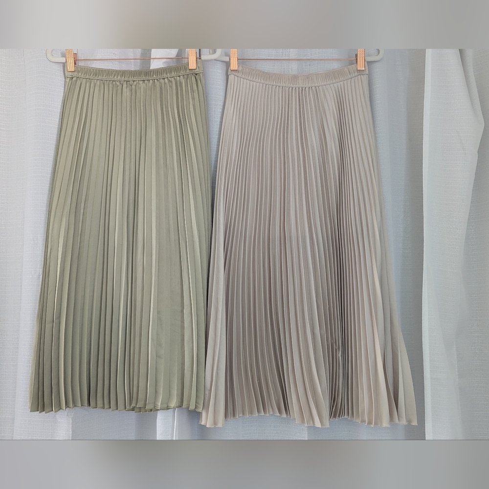 Abercrombie & Fitch Satin Pleated Midi Skirt Bundle Small - Picture 4 of 6